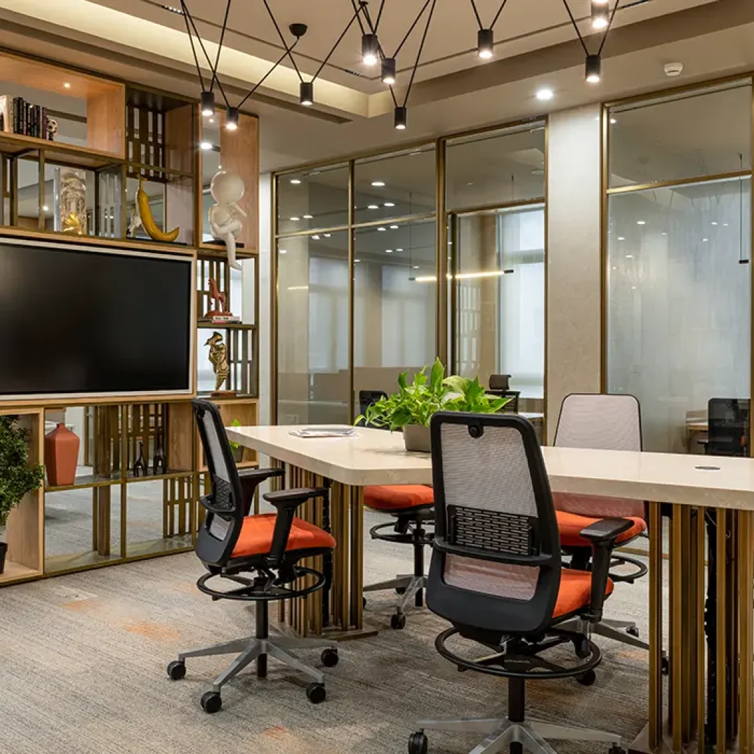 Office & Commercial Spaces